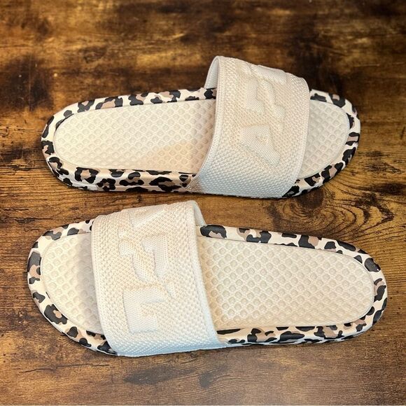 APL Big Logo  Parchment:Leopard Slide Sandals, Size 11. New in Box! - Picture 7 of 16